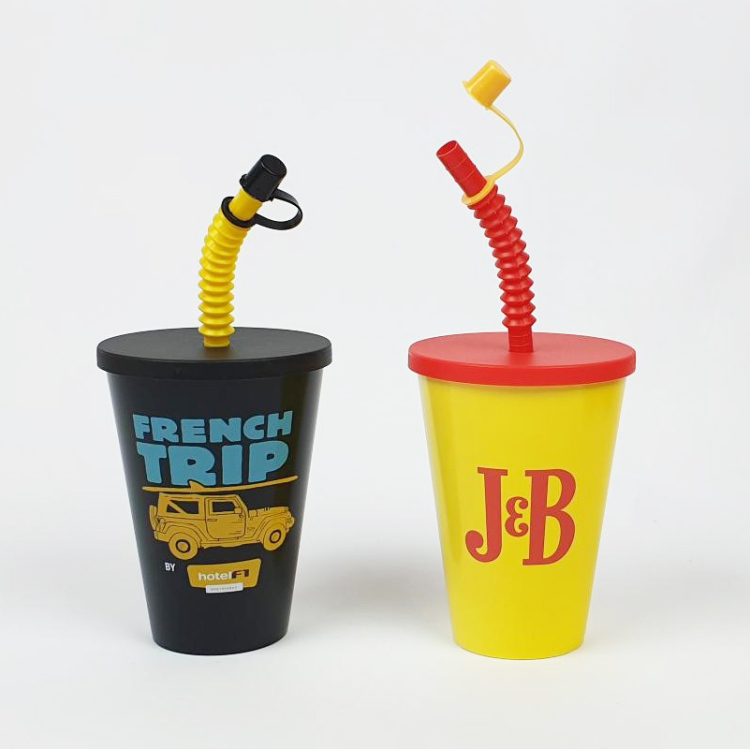 Vaso 440 ml IML + Tapa + Caña + Tapón