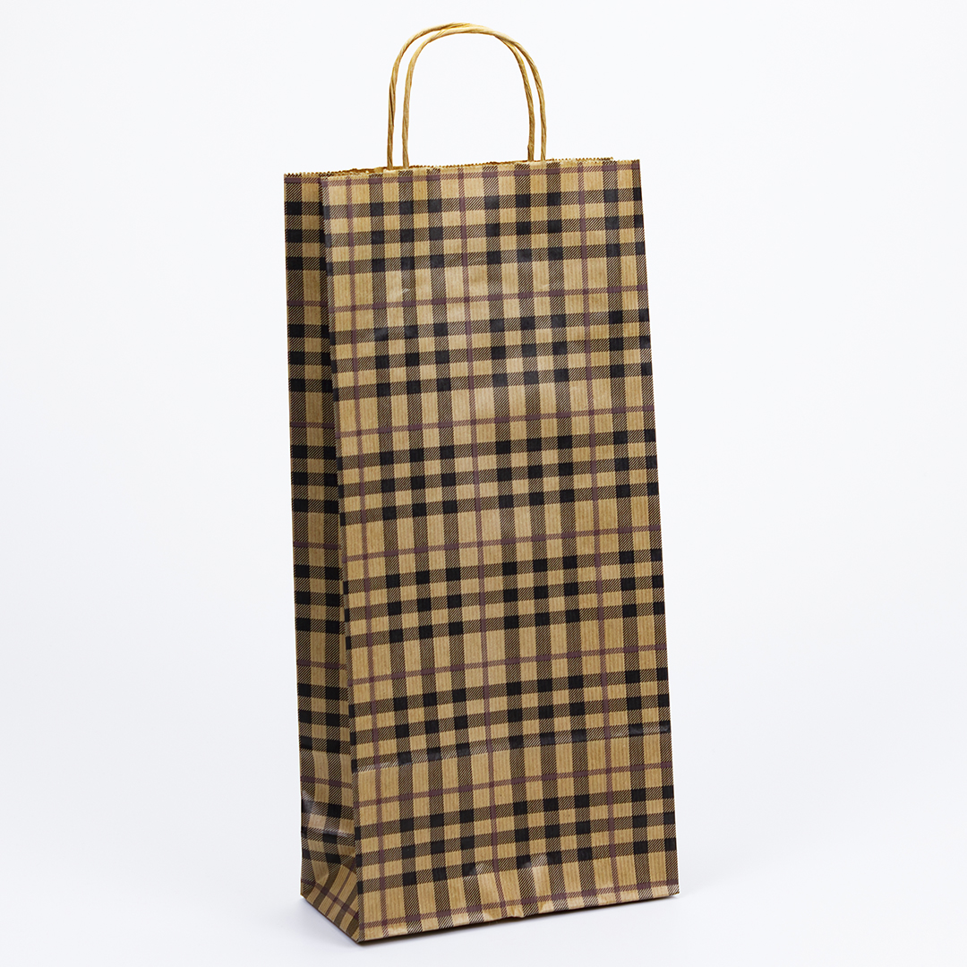 Bolsa papel con asas torcidas