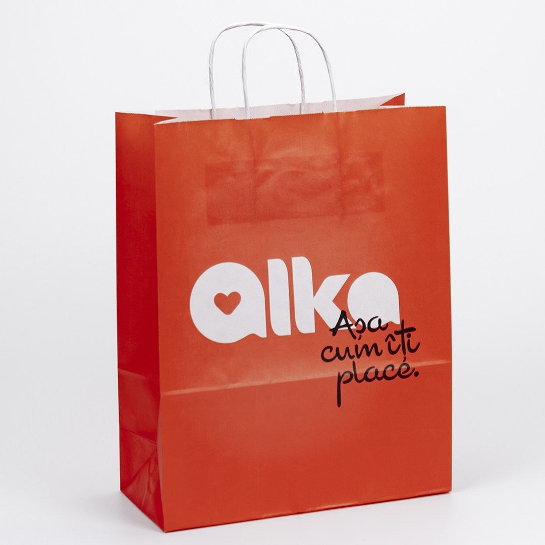 Bolsa papel con asas torcidas