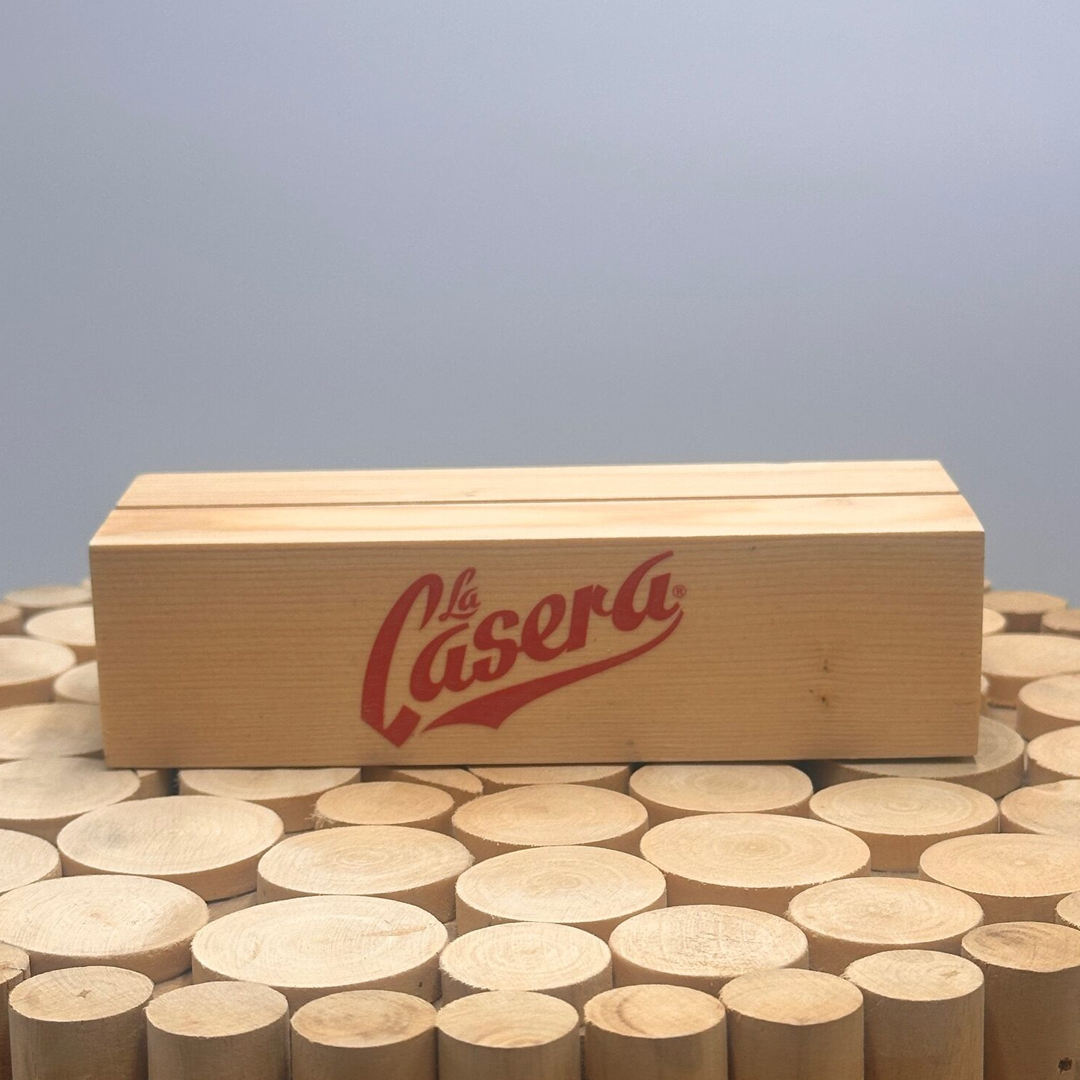 Peanas de Madera Personalizables