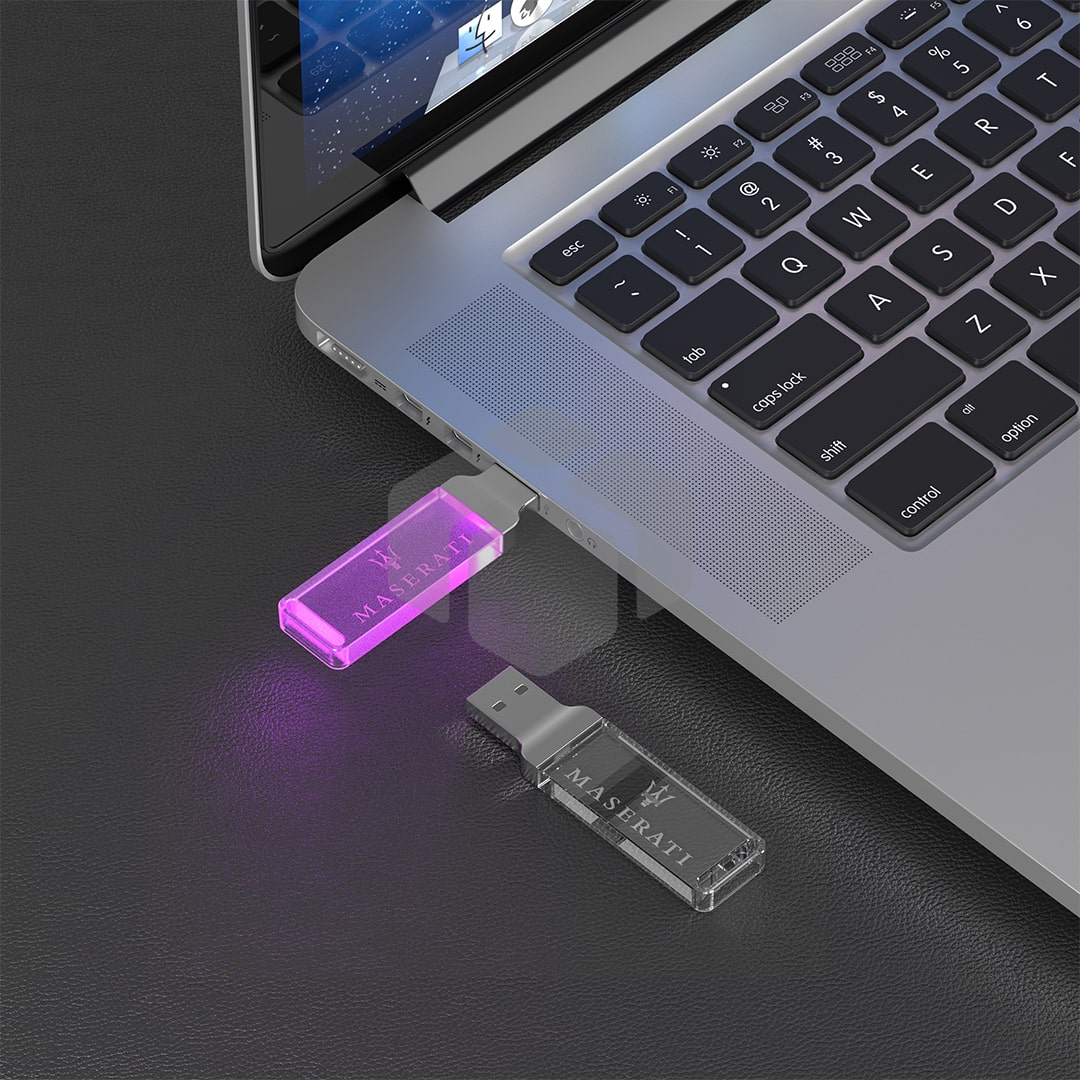 Memoria USB Slim en acrílico con Led de color